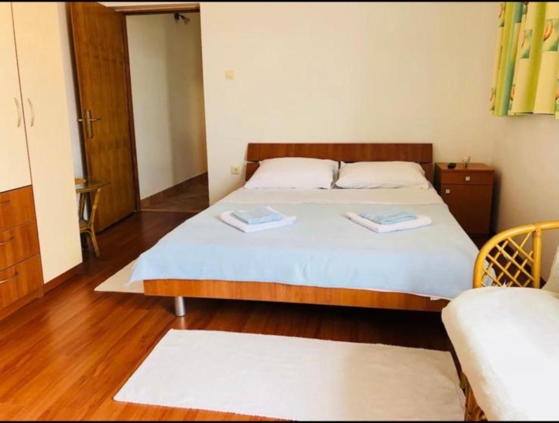 Danijel Apartman Vir Kültér fotó